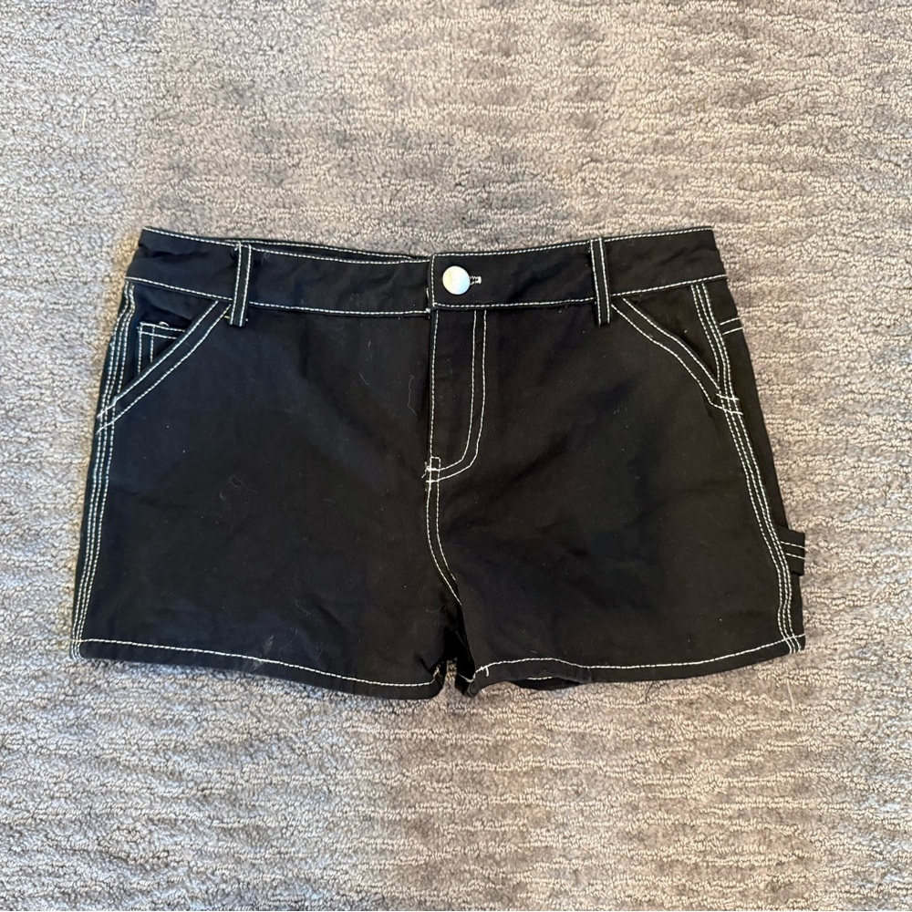 Full Tilt Black Shorts with White Contrast Stitching Girls size XL